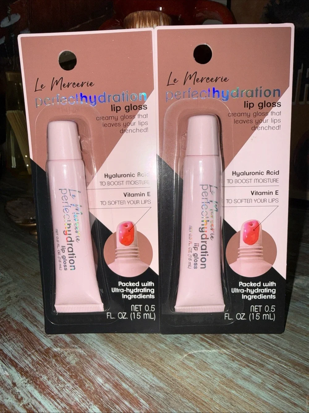 Hyaluronic acid lip gloss with vitamin E 2 pack